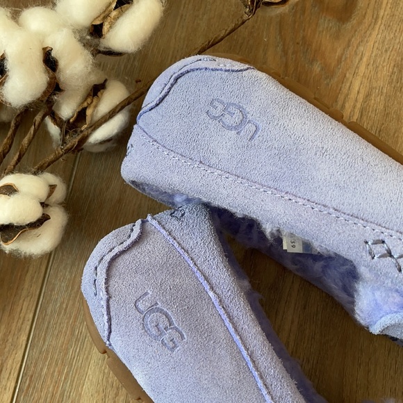 🌲UGGS- ANSLEY SLIPPERS🌲 - Picture 2 of 15